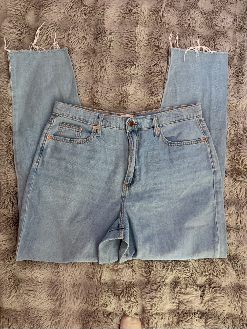 Universal Thread Light Blue Straight Leg Jeans